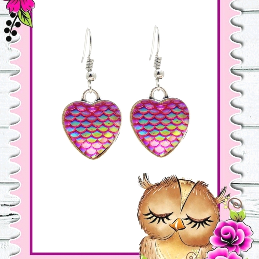 Women's Heart Shaped Mermaid Scale Cabochon Bezel